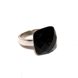 svart stein ring