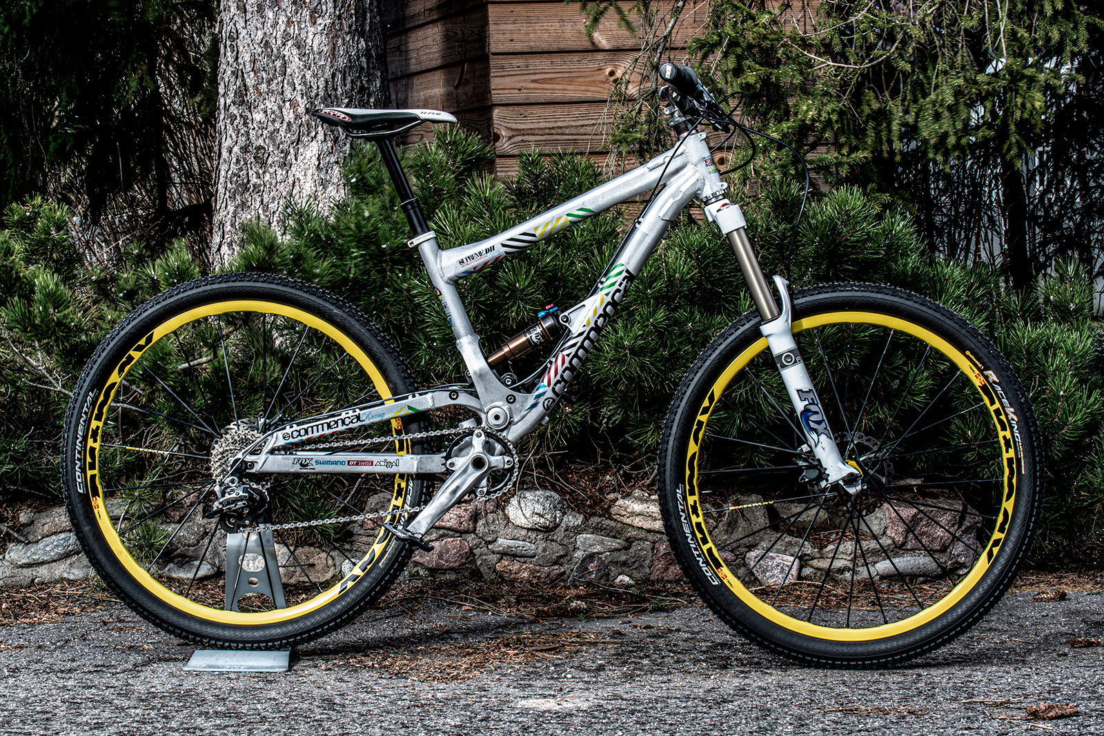 Commencal Supreme mini DH-prosjekt